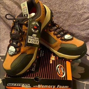 Skechers fir work memory foam